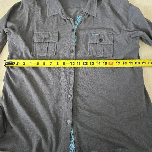 Polaris button down size 2xl - Picture 5 of 8
